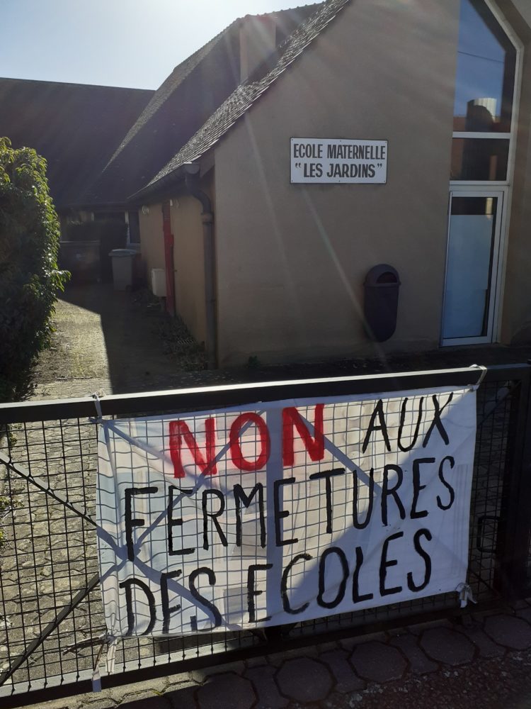 Fusion et fermetures d’écoles à Avallon : une enquête du CHS-CT doit être menée.